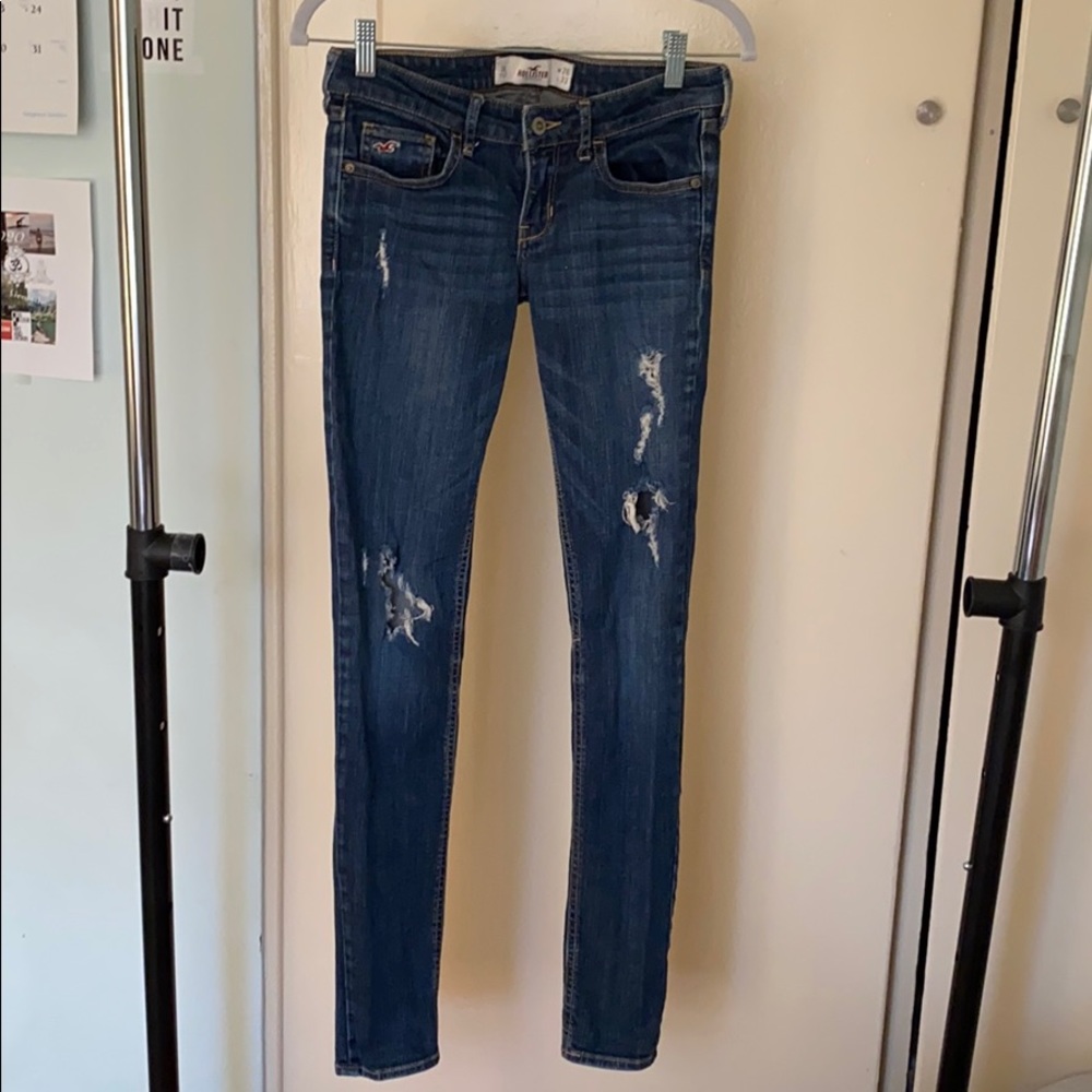 Distressed Skinny Jeans